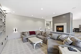 9810 Sky Ln, Eden Prairie, MN 55347 - Photo 68