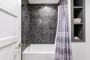 9810 Sky Ln, Eden Prairie, MN 55347 - Photo 52
