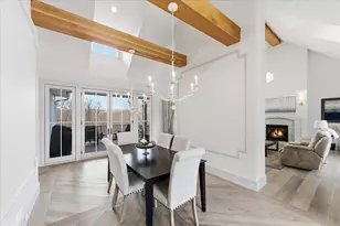 9810 Sky Ln, Eden Prairie, MN 55347 - Photo 8