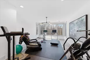 9810 Sky Ln, Eden Prairie, MN 55347 - Photo 68