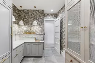 9810 Sky Ln, Eden Prairie, MN 55347 - Photo 34
