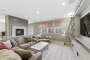 9810 Sky Ln, Eden Prairie, MN 55347 - Photo 64
