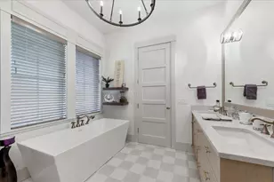 9810 Sky Ln, Eden Prairie, MN 55347 - Photo 28