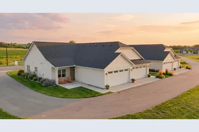 425 Ford Street E, Northfield, MN 55057 - Photo 2