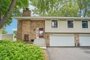 2207 Oregon Ct, Saint Louis Park, MN 55426 - Photo 1