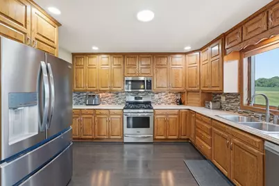 126 57th Avenue NE, Willmar, MN 56201 - Photo 16