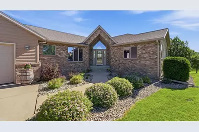 126 57th Avenue NE, Willmar, MN 56201 - Photo 8
