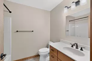 4865 Tee Ct SW, Rochester, MN 55902 - Photo 32
