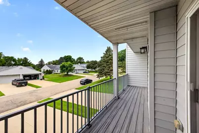 4865 Tee Court SW, Rochester, MN 55902 - Photo 8