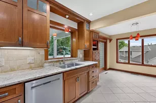 4865 Tee Ct SW, Rochester, MN 55902 - Photo 10