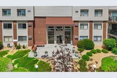 2801 Flag Avenue N #212, New Hope, MN 55427 - Photo 8