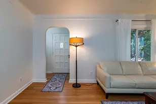 3331 Parkview Blvd, Robbinsdale, MN 55422 - Photo 2
