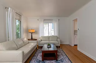 3331 Parkview Blvd, Robbinsdale, MN 55422 - Photo 4