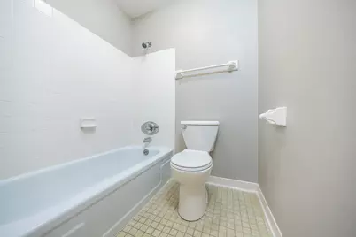 3917 Heritage Hills Drive #102, Bloomington, MN 55437 - Photo 14