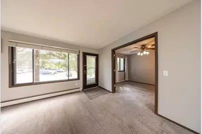 3917 Heritage Hills Drive #102, Bloomington, MN 55437 - Photo 8