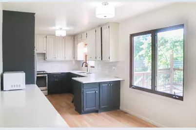 2012 2nd Street N, South Saint Paul, MN 55075 - Photo 8