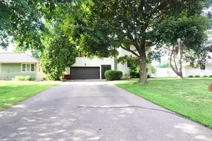 2012 2nd St N, South Saint Paul, MN 55075 - Photo 2