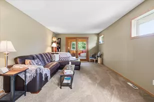 139 Garner Cir, Montrose, MN 55363 - Photo 8