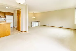 10332 Balsam Ln, Eden Prairie, MN 55347 - Photo 10