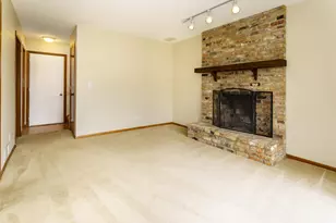 10332 Balsam Ln, Eden Prairie, MN 55347 - Photo 16