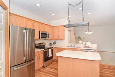 11386 Eldorado Street NE #B, Blaine, MN 55449 - Photo 10