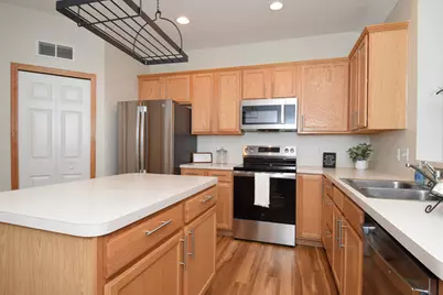 11386 Eldorado Street NE #B, Blaine, MN 55449 - Photo 8
