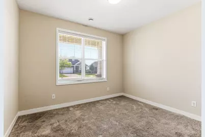 6026 Idsen Avenue S, Cottage Grove, MN 55016 - Photo 6