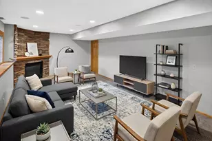 4708 Weston Hills Dr, Eagan, MN 55123 - Photo 44