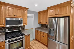 4708 Weston Hills Dr, Eagan, MN 55123 - Photo 12