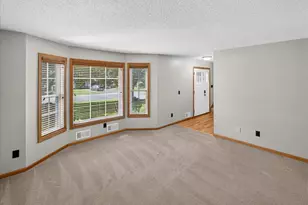 4708 Weston Hills Dr, Eagan, MN 55123 - Photo 18
