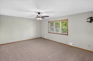 4708 Weston Hills Dr, Eagan, MN 55123 - Photo 26