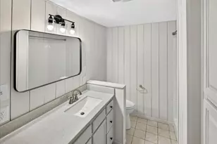 4708 Weston Hills Dr, Eagan, MN 55123 - Photo 40