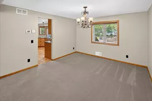 4708 Weston Hills Dr, Eagan, MN 55123 - Photo 20