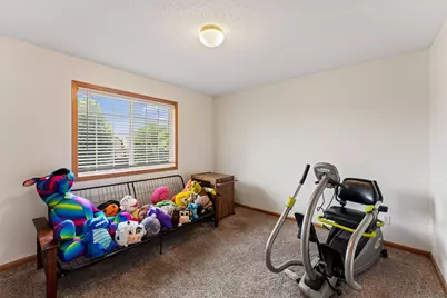 3309 Carnation Avenue N, Brooklyn Park, MN 55443 - Photo 24