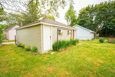 229 2nd Avenue S, South Saint Paul, MN 55075 - Photo 8