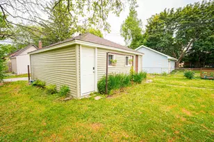 229 2nd Ave S, South Saint Paul, MN 55075 - Photo 8