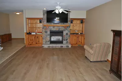 868 Bavaria Hills Terrace, Chaska, MN 55318 - Photo 14