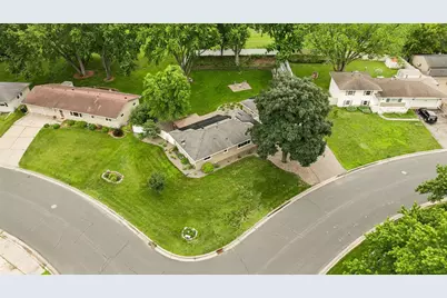 2134 Shale Lane, Eagan, MN 55122 - Photo 24