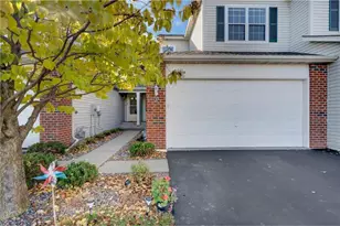 5115 Holly Ln N, Plymouth, MN 55446 - Photo 2