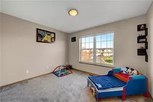 5115 Holly Ln N, Plymouth, MN 55446 - Photo 10