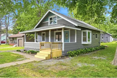 538 N Pearl Street, River Falls, WI 54022 - Photo 2