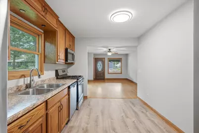 538 N Pearl Street, River Falls, WI 54022 - Photo 8