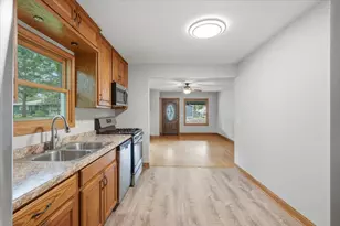 538 N Pearl St, River Falls, WI 54022 - Photo 8