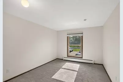 921 11th Avenue S #5, Hopkins, MN 55343 - Photo 6