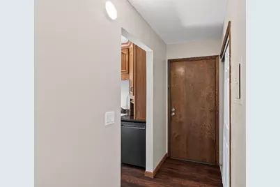 921 11th Avenue S #5, Hopkins, MN 55343 - Photo 6