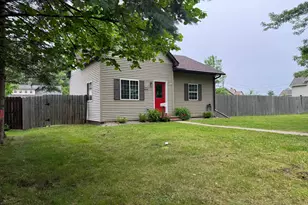 343 Watkins St, Mora, MN 55051 - Photo 2