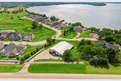 7860 Laketown Parkway, Waconia, MN 55387 - Photo 6