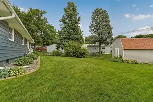 1810 25th Ave NW, Rochester, MN 55901 - Photo 28