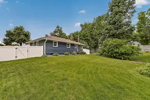 1810 25th Ave NW, Rochester, MN 55901 - Photo 30