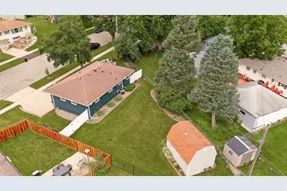 1810 25th Avenue NW, Rochester, MN 55901 - Photo 32